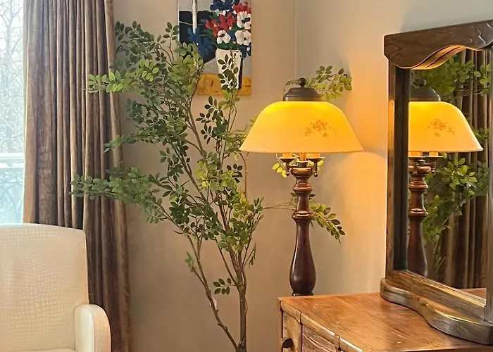 Villa Jade Pavilion *
