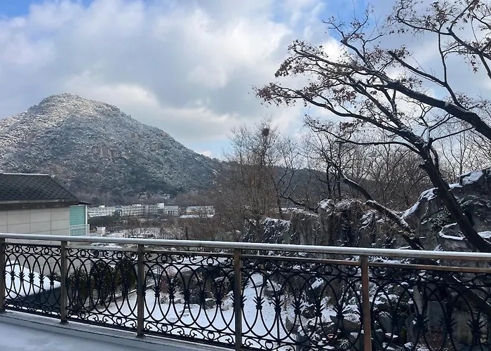 Villa Jade Pavilion
